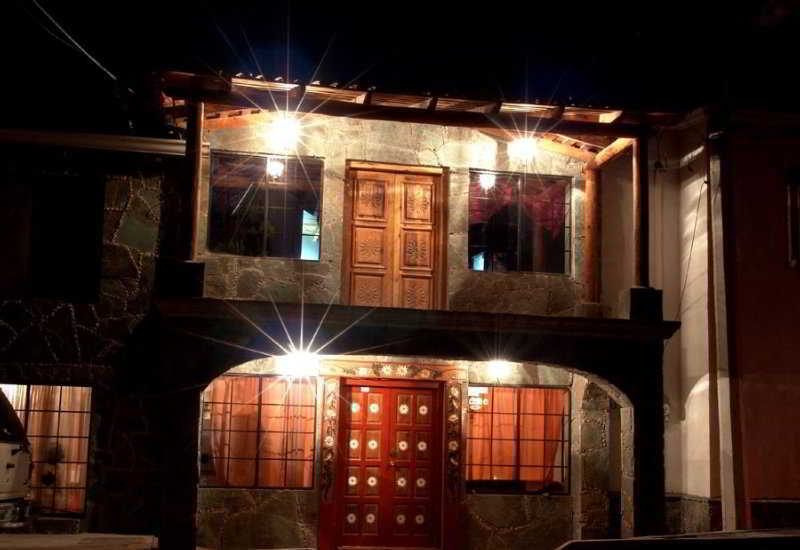 Plaza Mexicana Margarita'S Creel Bagian luar foto